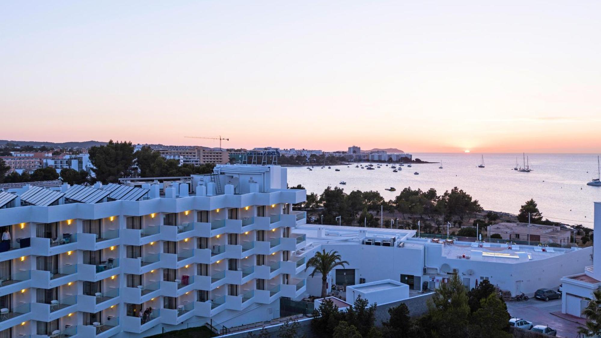 Thb Naeco Ibiza - Adults Only Hotell San Antonio  Exteriör bild